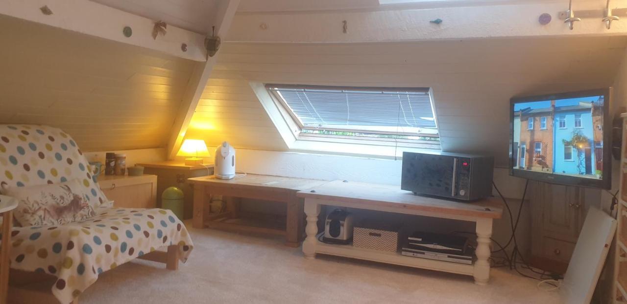 Le Studio Attic , Fridge Tv Microwave, Chester Dış mekan fotoğraf